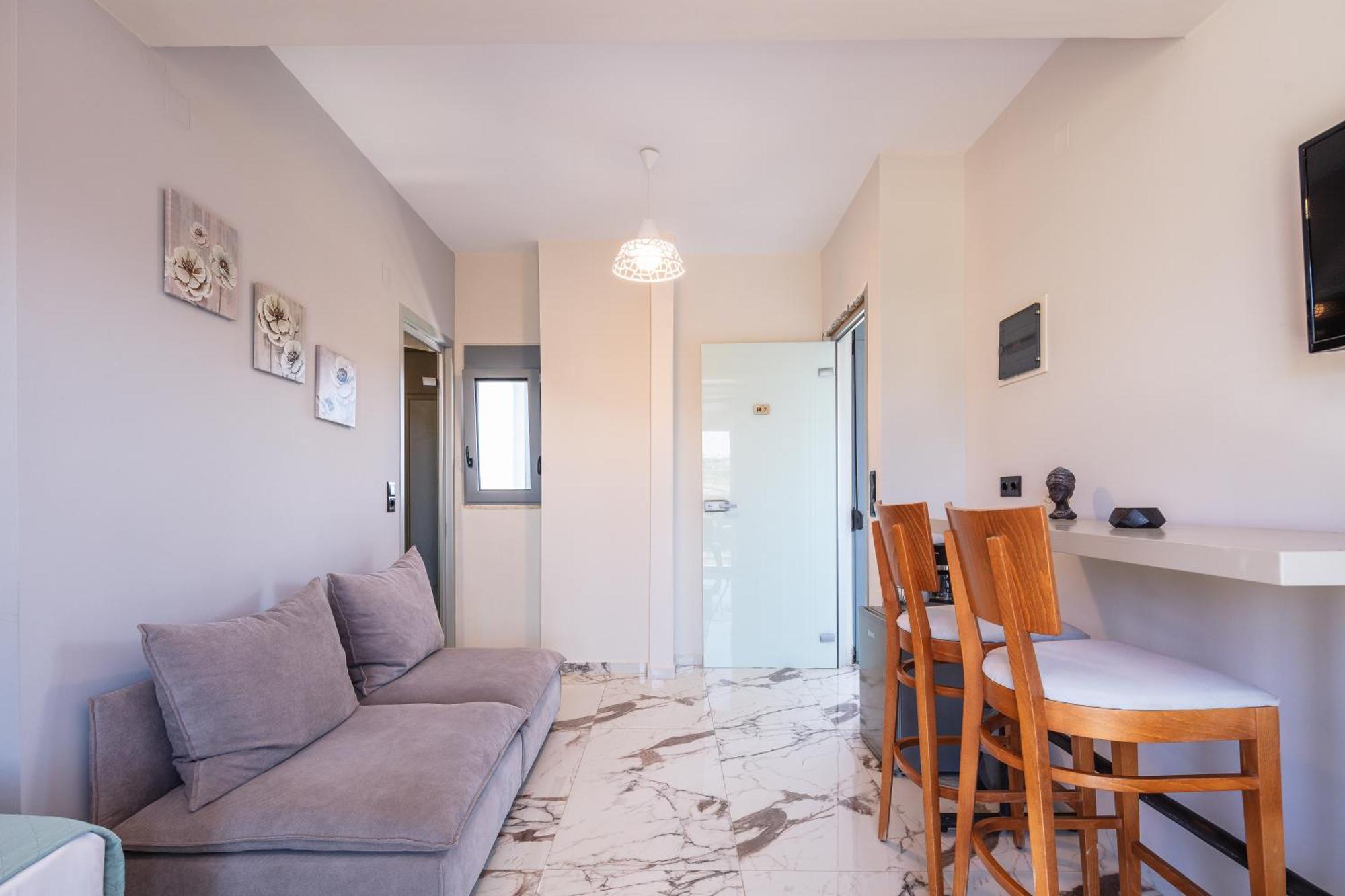 Hotel Iosifina, 80 Metres From Episkopi Beach! Dhrámia المظهر الخارجي الصورة